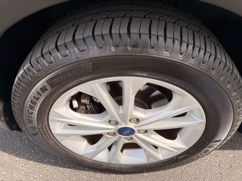 Ford Escape SE FWD 2017