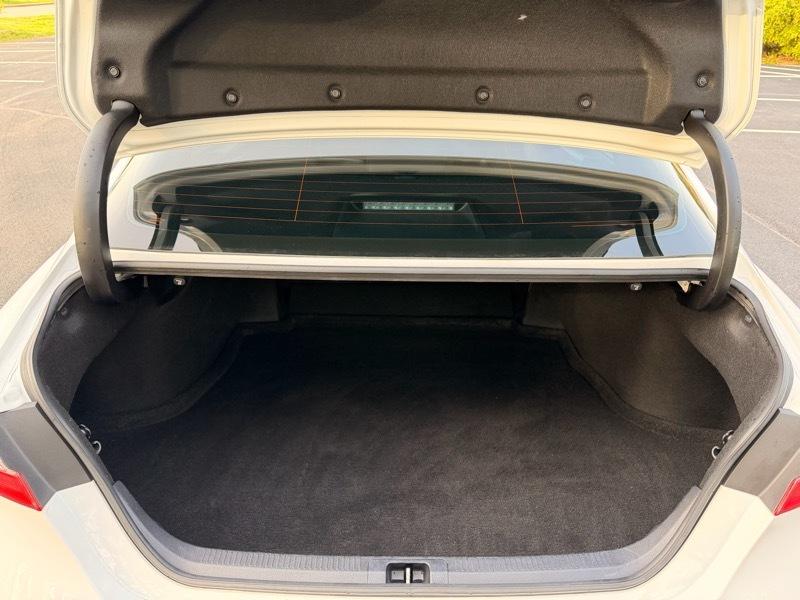 Toyota Camry SE 2020