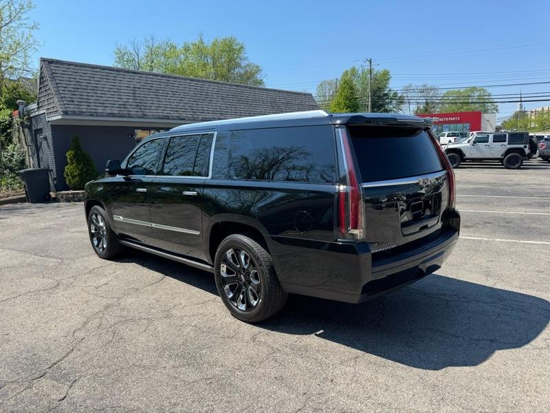 Cadillac Escalade ESV Platinum 4WD 2019
