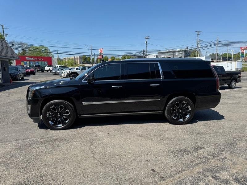 Cadillac Escalade ESV Platinum 4WD 2019