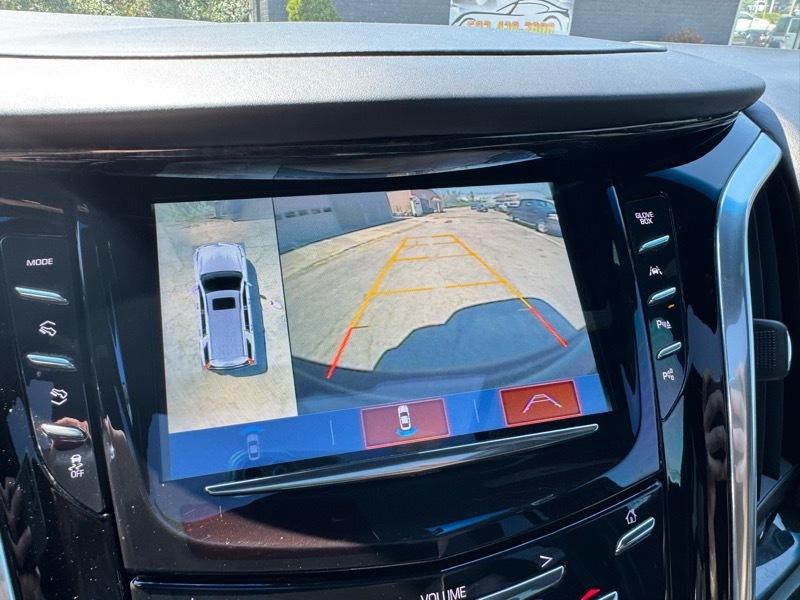 Cadillac Escalade ESV Platinum 4WD 2019