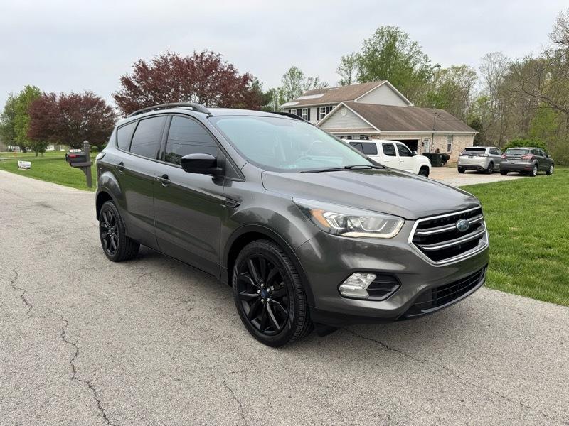 Ford Escape SE FWD 2017