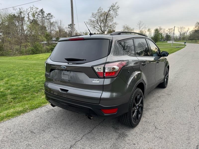 Ford Escape SE FWD 2017