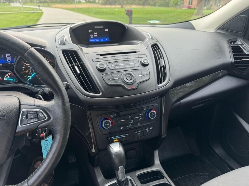 Ford Escape SE FWD 2017