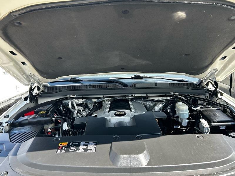 Cadillac Escalade ESV Luxury 4WD 2015