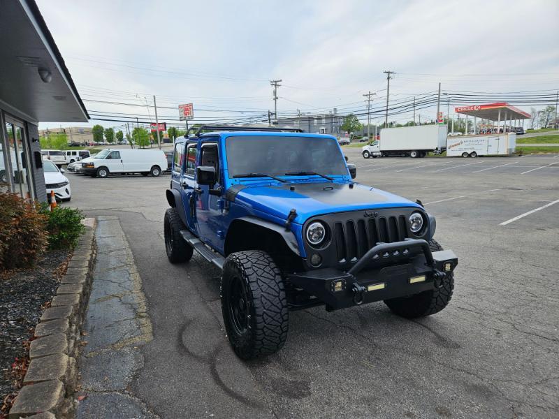 Jeep Wrangler Unlimited Sahara 4WD 2014