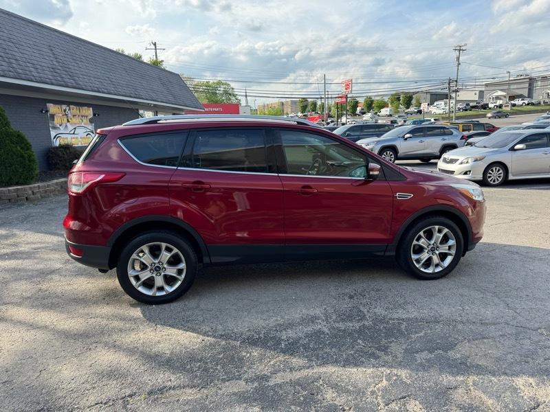 Ford Escape Titanium FWD 2016