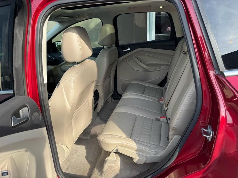 Ford Escape Titanium FWD 2016