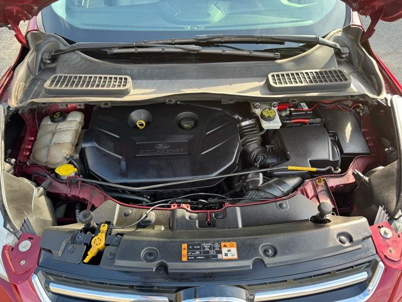 Ford Escape Titanium FWD 2016