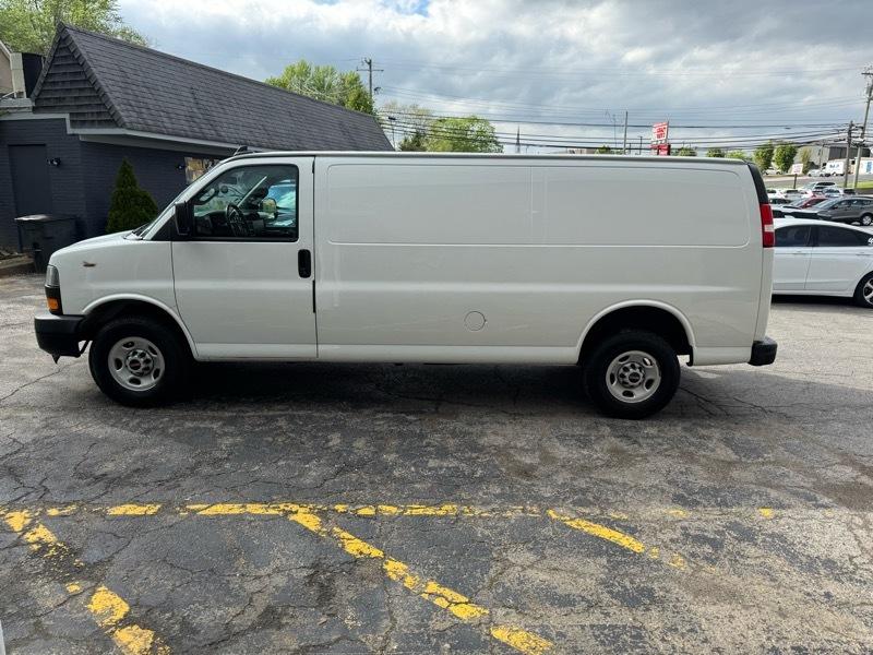 GMC Savana G2500 Extended Cargo 2023
