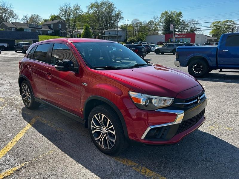 Mitsubishi Outlander Sport 2.0 ES 4WD CVT 2018