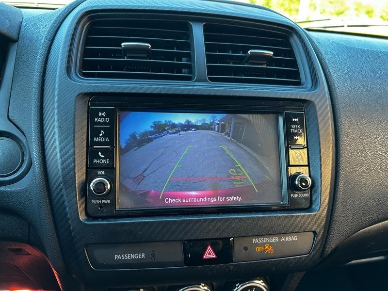 Mitsubishi Outlander Sport 2.0 ES 4WD CVT 2018