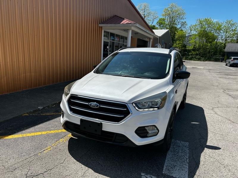 Ford Escape SE FWD 2017
