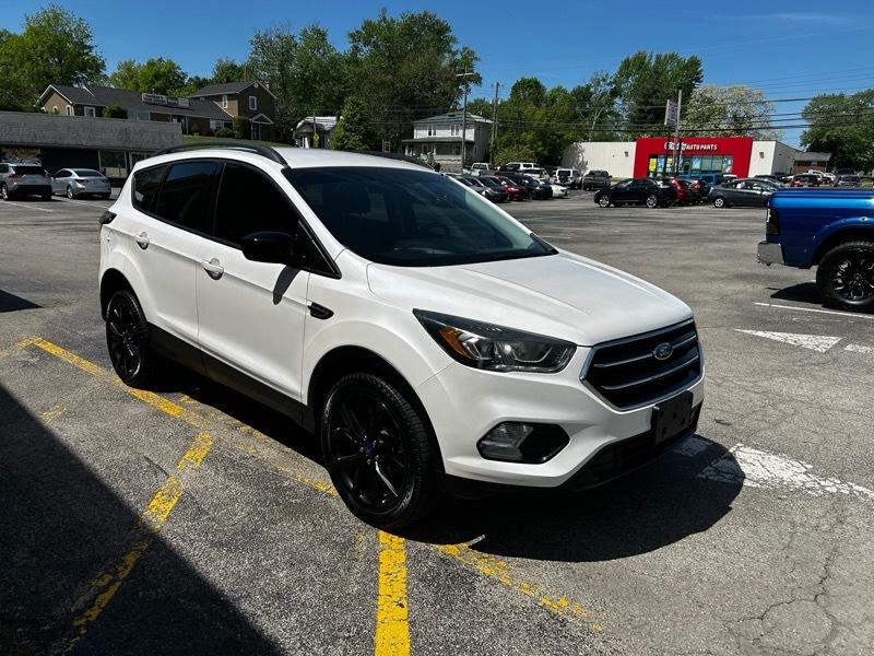 Ford Escape SE FWD 2017