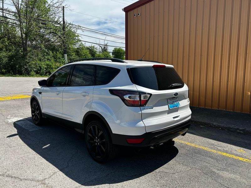 Ford Escape SE FWD 2017
