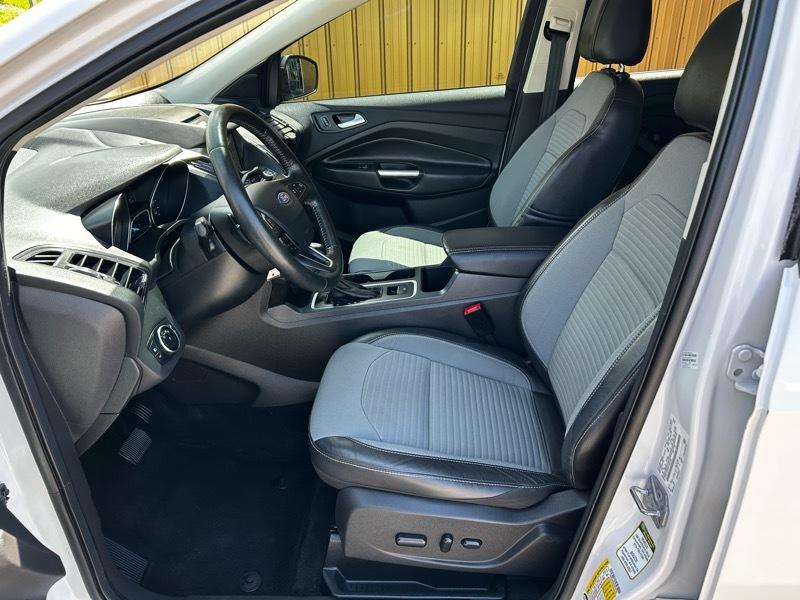 Ford Escape SE FWD 2017