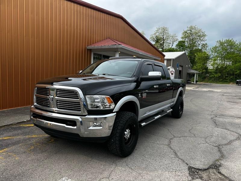 RAM 2500 Laramie Mega Cab 4WD 2012