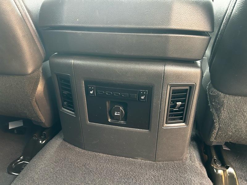 RAM 2500 Laramie Mega Cab 4WD 2012