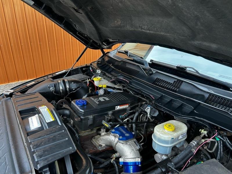 RAM 2500 Laramie Mega Cab 4WD 2012