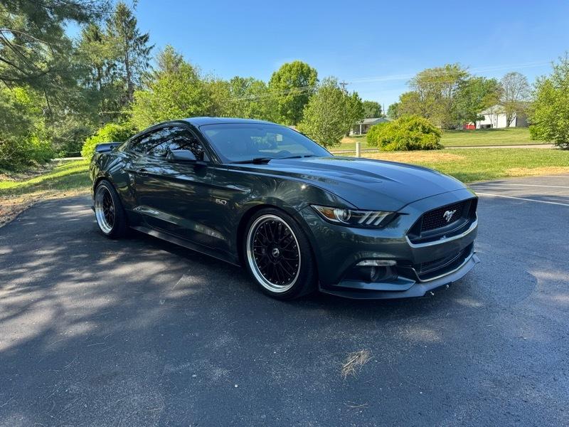 Ford Mustang GT Coupe 2015