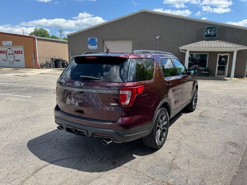 Ford Explorer XLT 4WD 2018