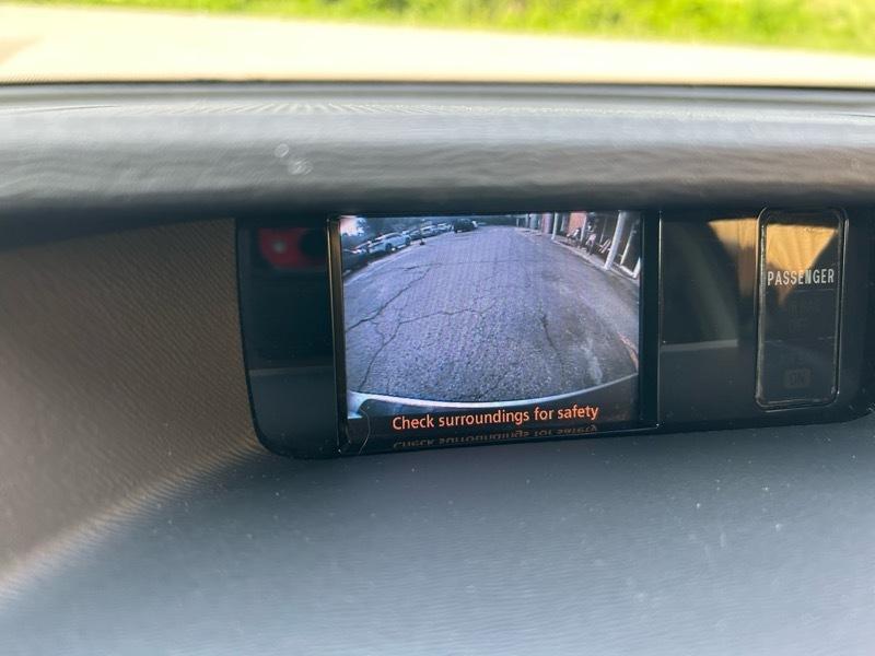 Toyota Sienna XLE FWD 8-Passenger V6 2013