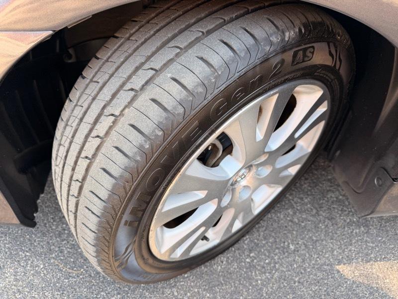 Toyota Avalon Limited 2011