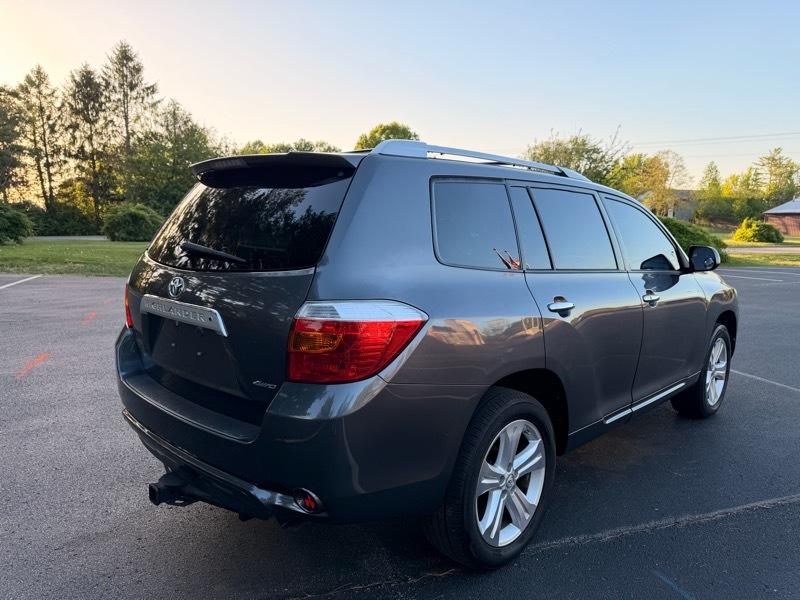 Toyota Highlander Limited 4WD 2010