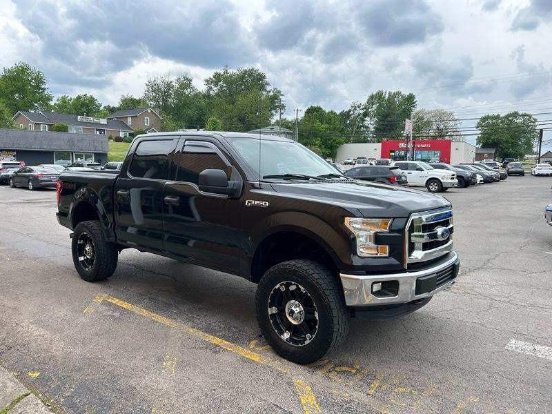 Ford F-150 XLT SuperCrew 5.5-ft. Bed 4WD 2015