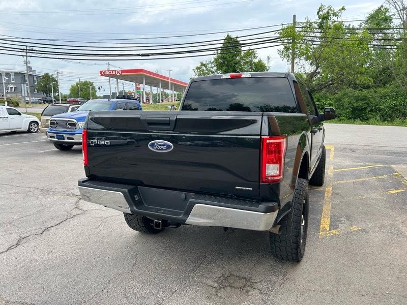 Ford F-150 XLT SuperCrew 5.5-ft. Bed 4WD 2015