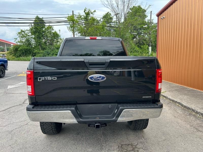 Ford F-150 XLT SuperCrew 5.5-ft. Bed 4WD 2015