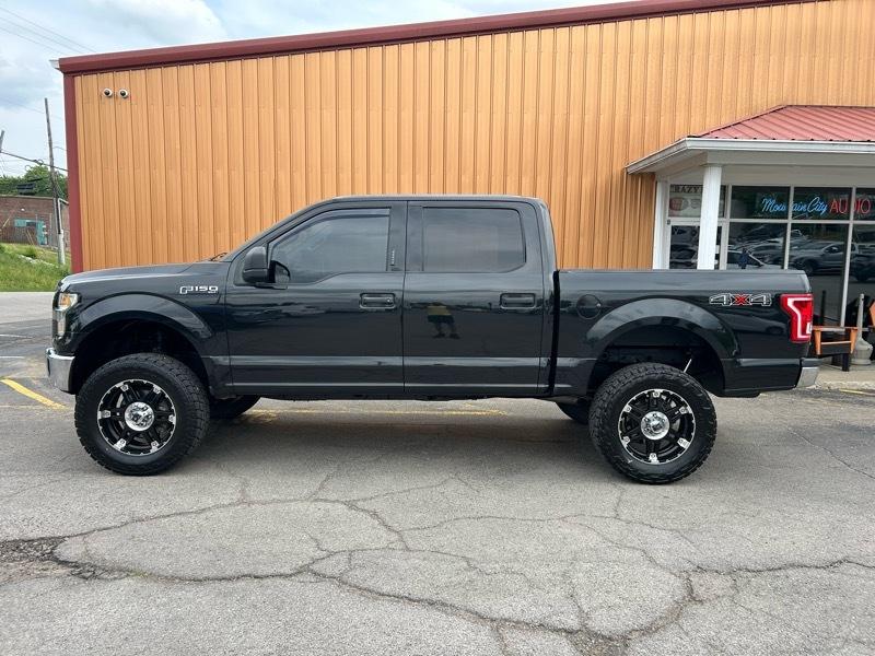 Ford F-150 XLT SuperCrew 5.5-ft. Bed 4WD 2015