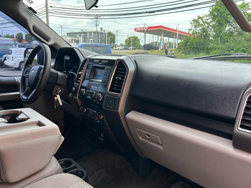 Ford F-150 XLT SuperCrew 5.5-ft. Bed 4WD 2015