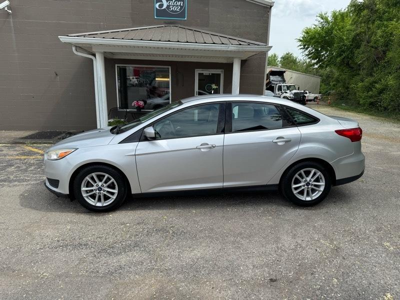 Ford Focus SE Sedan 2018