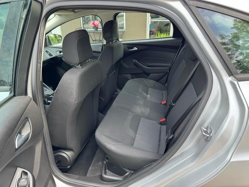 Ford Focus SE Sedan 2018