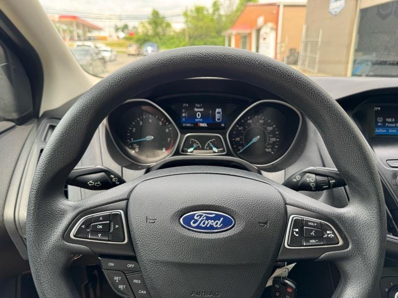 Ford Focus SE Sedan 2018