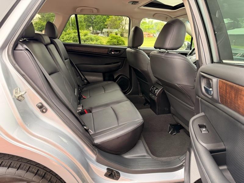 Subaru Outback 2.5i Limited 2017