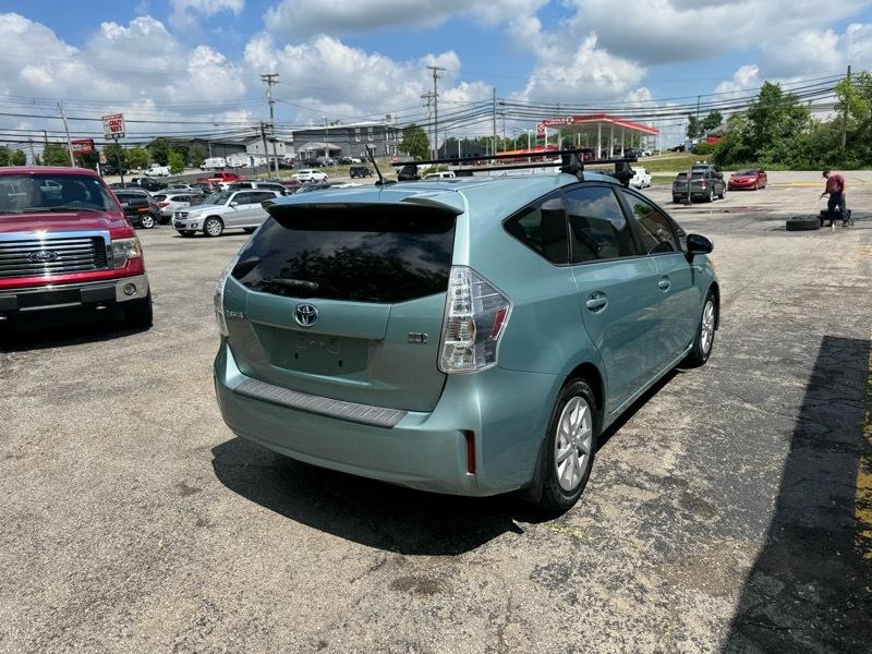 Toyota Prius V Three 2014