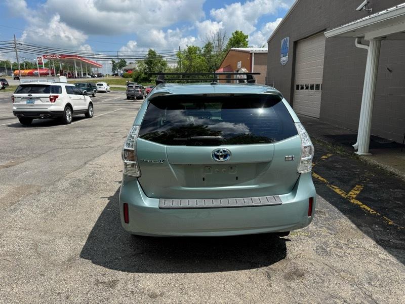 Toyota Prius V Three 2014