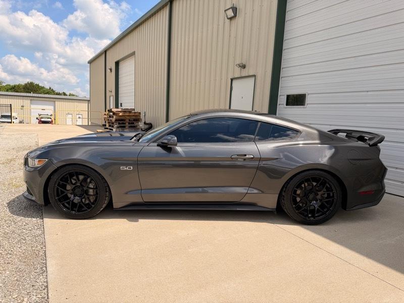 Ford Mustang GT Premium Coupe 2015