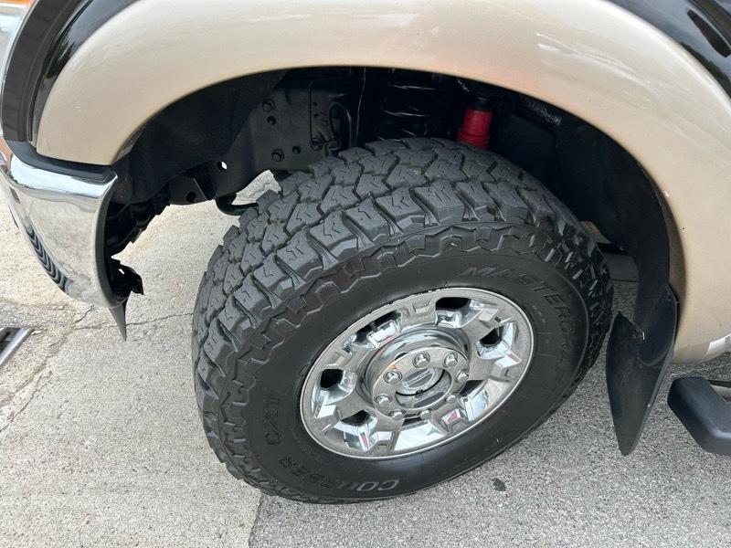 Ford F-250 SD Lariat Crew Cab 4WD 2013