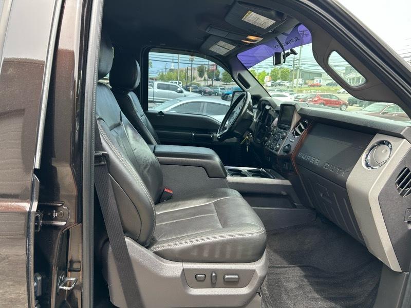 Ford F-250 SD Lariat Crew Cab 4WD 2013