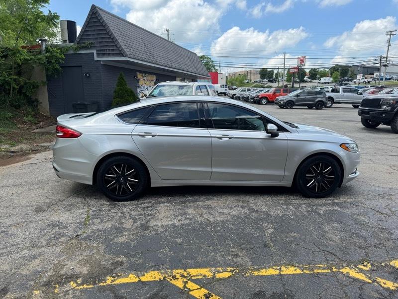 Ford Fusion SE 2017