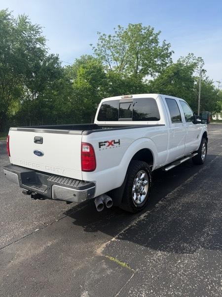 Ford F-250 SD Lariat Crew Cab Short Bed 4WD 2011