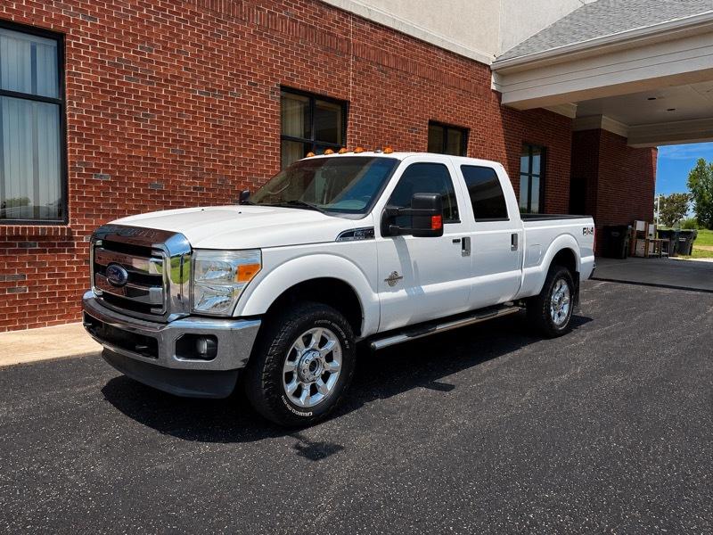 2011 Ford F-250 SD Lariat Crew Cab Short Bed 4WD