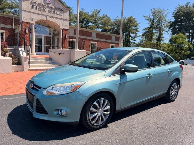 2012 Ford Focus SE Sedan