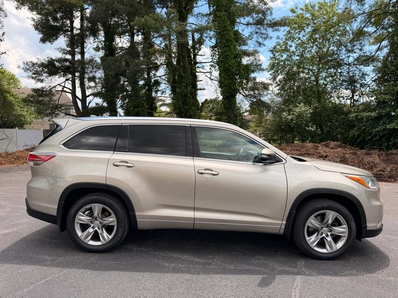 Toyota Highlander Limited AWD V6 2014