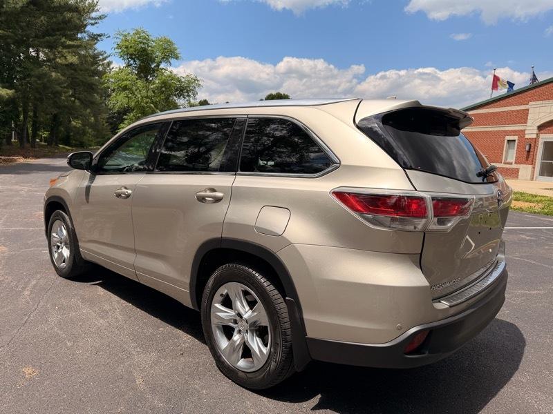Toyota Highlander Limited AWD V6 2014