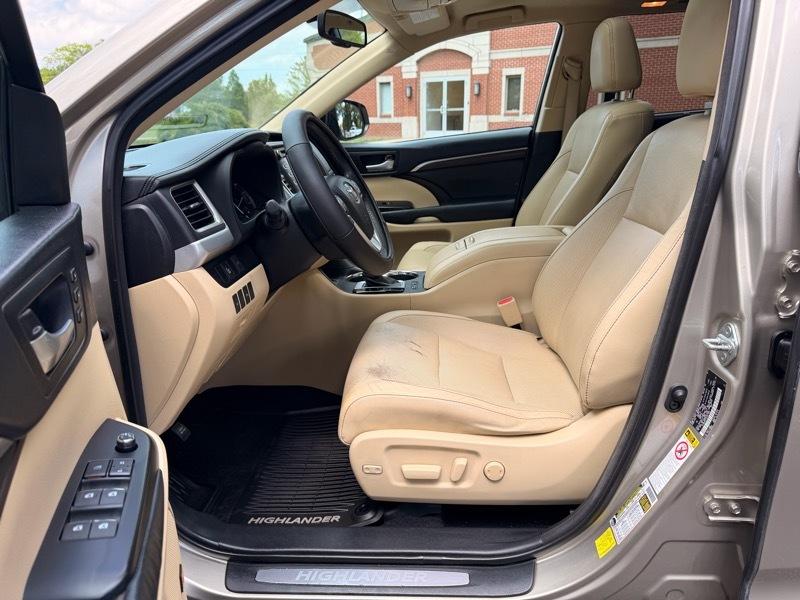 Toyota Highlander Limited AWD V6 2014