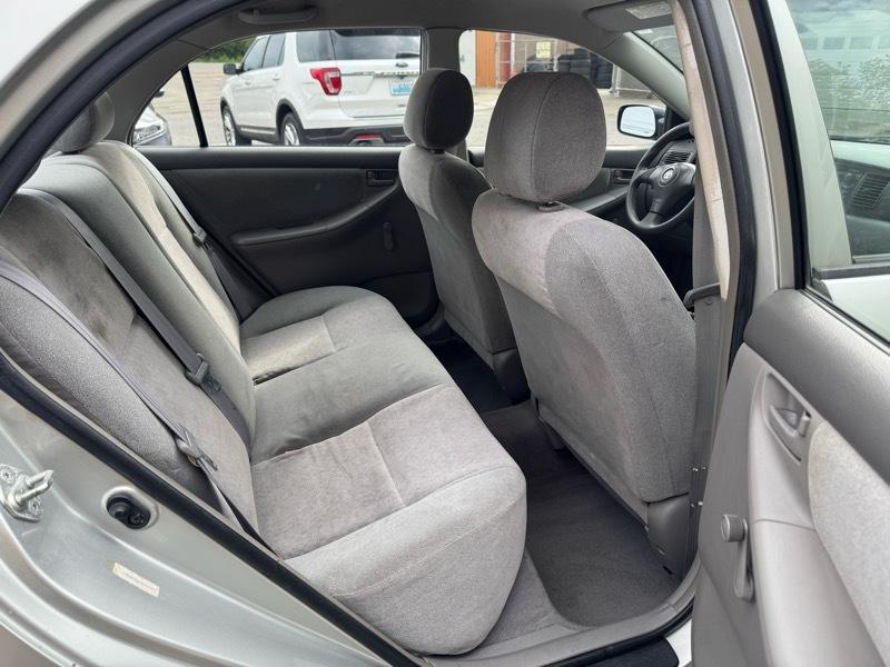 Toyota Corolla CE 2003